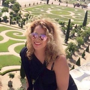 Meet your Posher, Miranda